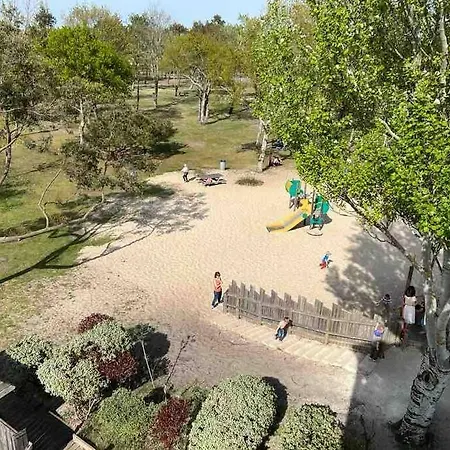 Сasa de vacaciones Maison Renovee A Proximite Du Lac D'hourtin